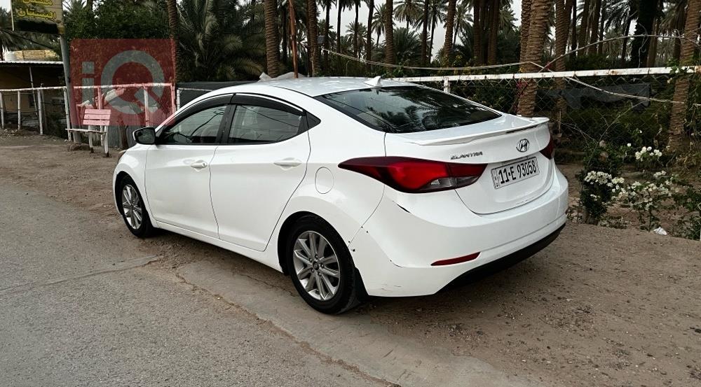 هيونداي النترا